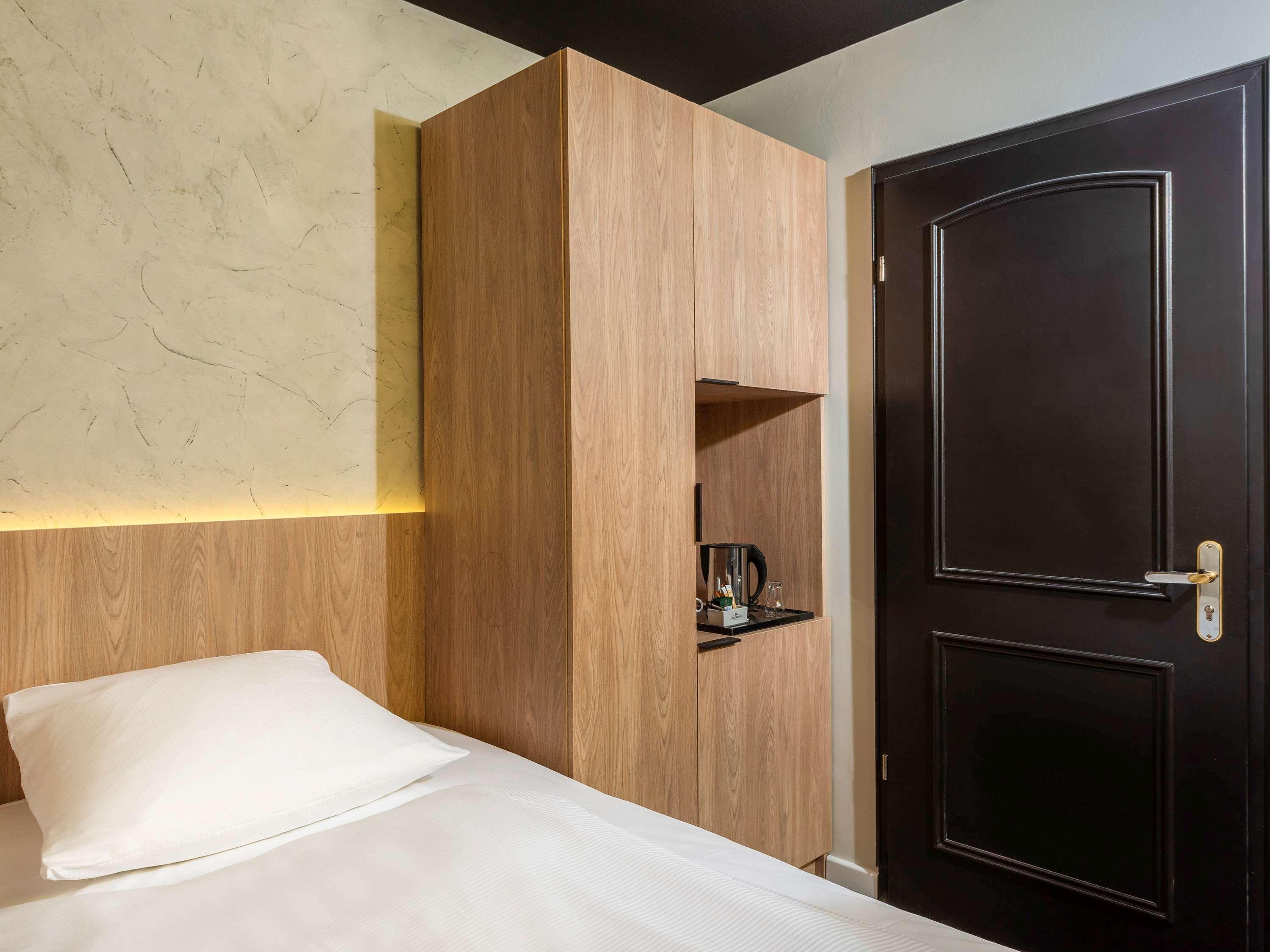 Ibis Styles Dresden Neustadt Exterior photo
