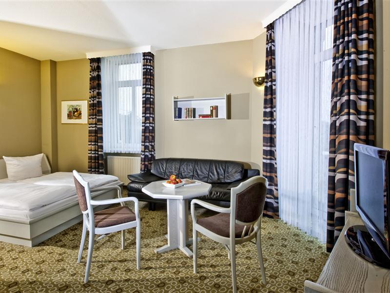 Ibis Styles Dresden Neustadt Exterior photo